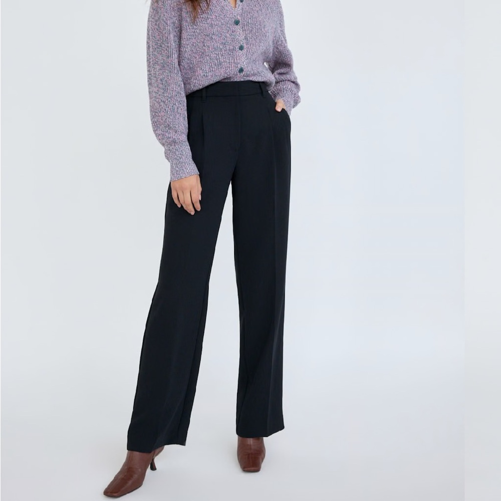 Aritzia Effortless Pants